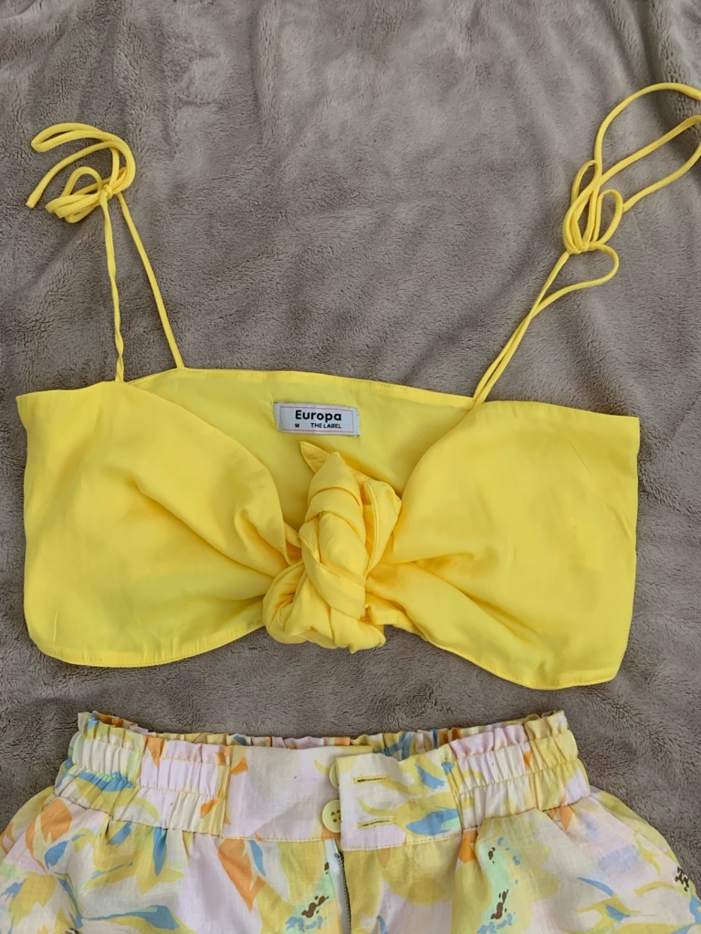 Yellow Floral Linen Blend 2 piece set - Picture 2 of 10